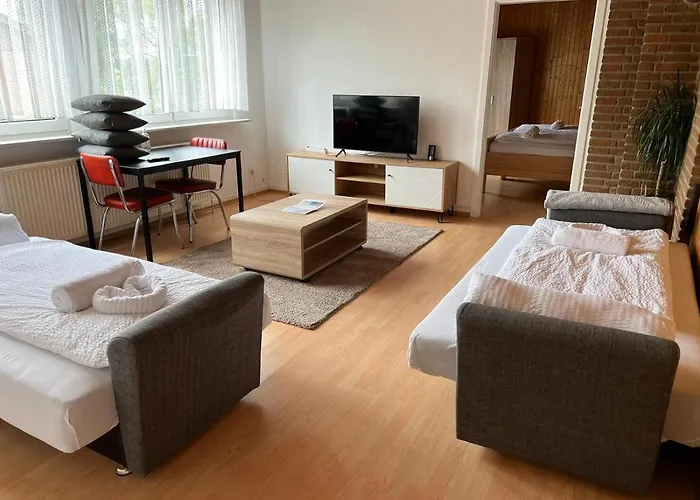 Ruhige freistehender Bungalow mit Parkplatz